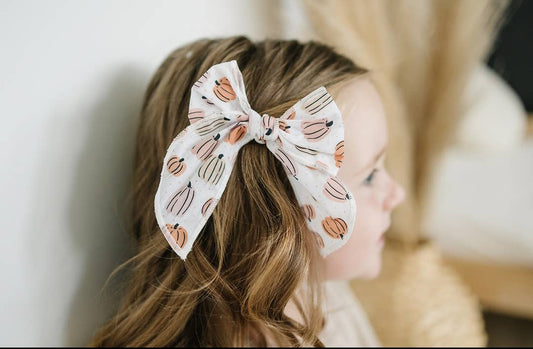 Pumpkin cotton bow
